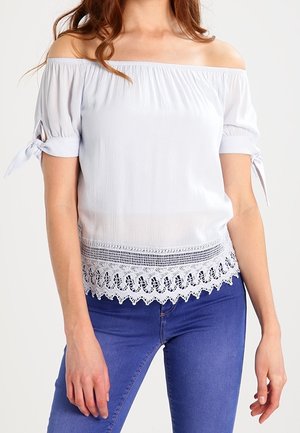 Blus - light blue