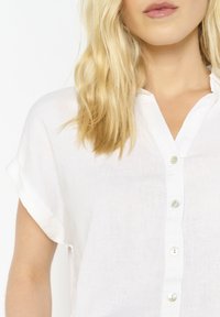 LolaLiza BUTTONED  - Užsagstoma palaidinė - optical white