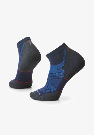 RUN TARGETED CUSHION ANKLE - Sports socks - deep navy