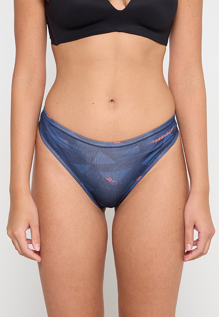 3 PACK