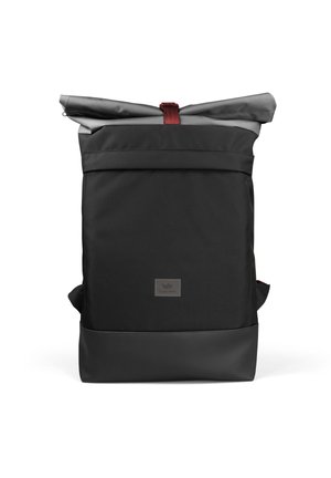 Tagesrucksack - red strap