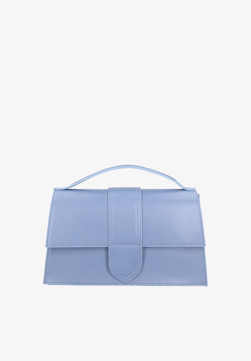 Borsa a mano in pelle azzurro chiaro con forma strutturata, pattina superiore piatta e manico corto. Presenta una texture liscia e un design minimalista.
