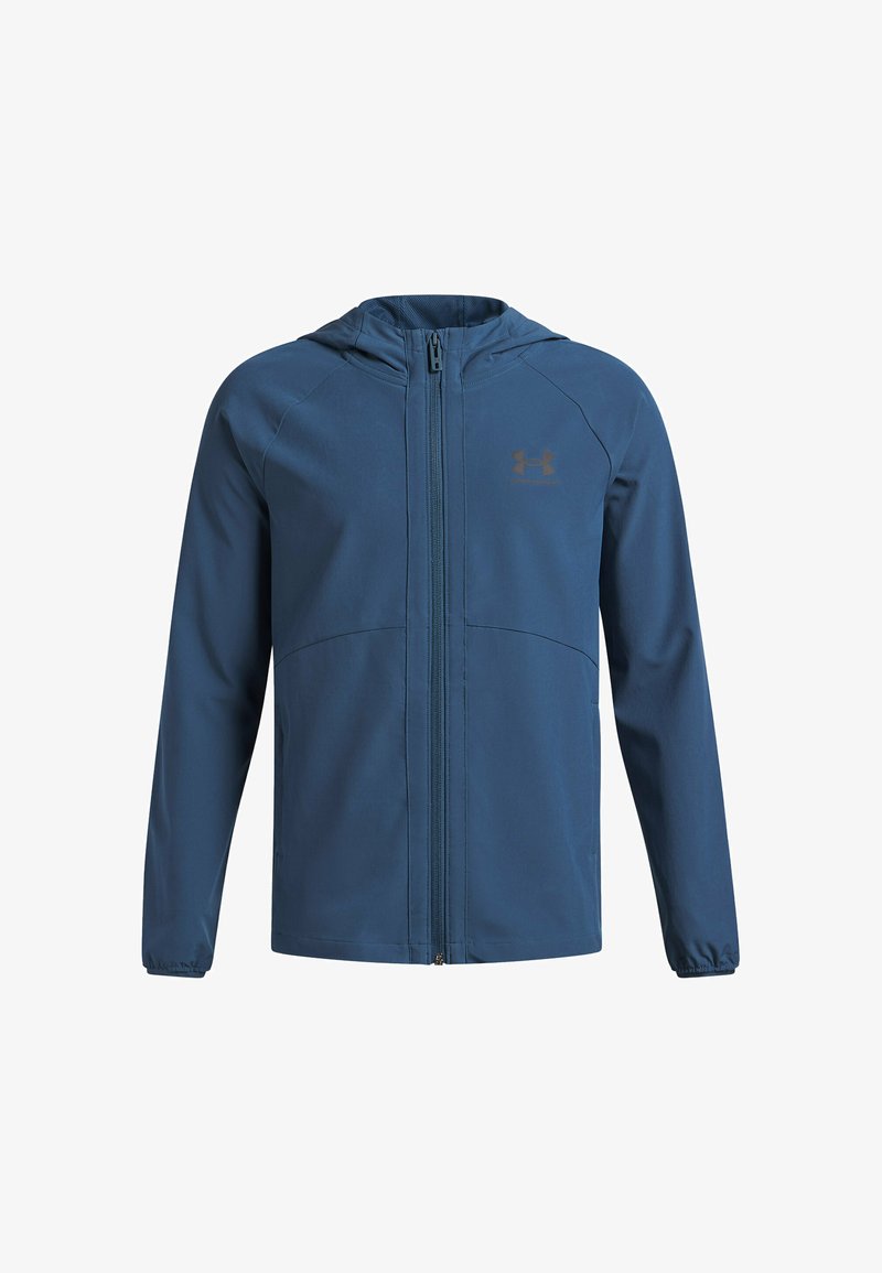 Blauwe jack met capuchon en een volledige ritssluiting, gemaakt van gladde stof. Heeft gestructureerde naden en een klein logo op de borst.