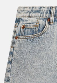 Vingino DEWI - Shorts vaqueros - light-blue denim