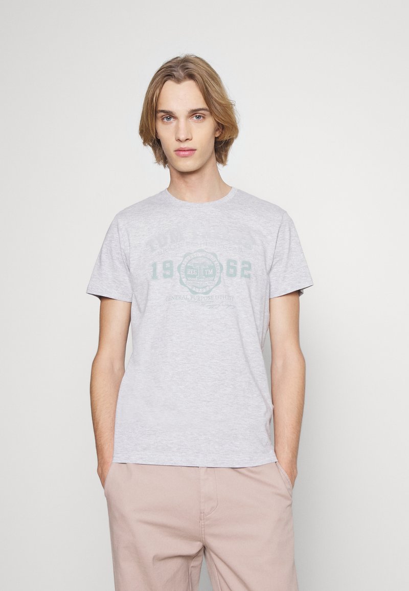 TOM TAILOR LOGO TEE - T-shirt estampada - light stone grey melange