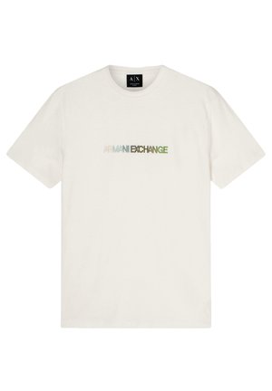 Camiseta blanca de manga corta y cuello redondo con el logo "ARMANI EXCHANGE" en letras multicolores centradas en el pecho.