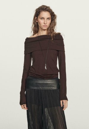 OFF-THE-SHOULDER SWEATER - Maglione - mottled dark red
