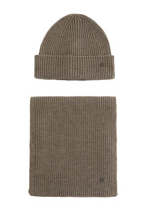 Brown knit beanie with a foldable cuff and coordinating scarf, both featuring ribbed texture and a small logo accent.