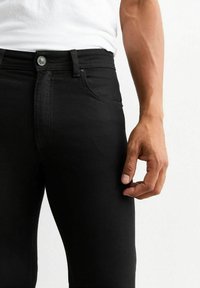 New Look SLIM - Vaqueros slim fit - black