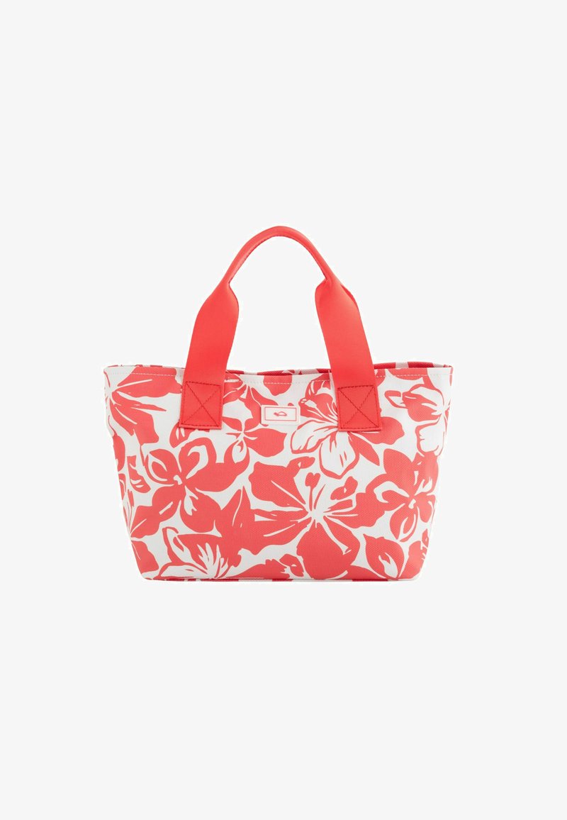 Geantă de tote cu un model floral roșu și alb, dintr-un material rezistent, cu mânere scurte și o formă rectangulară. Prezintă un model floral și o etichetă cusută.