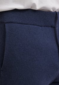 FALKE LOUNGEWEAR - Trainingsbroek - space blue