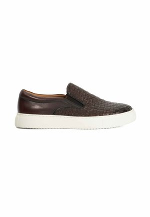 TAYO STAMPED WEAVE - Slip-ons - brown
