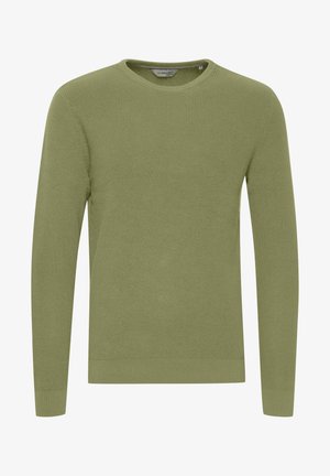 Grønn strikket genser, rund hals design, lange ermer, ribbestruktur, og ribbede mansjetter og kant.