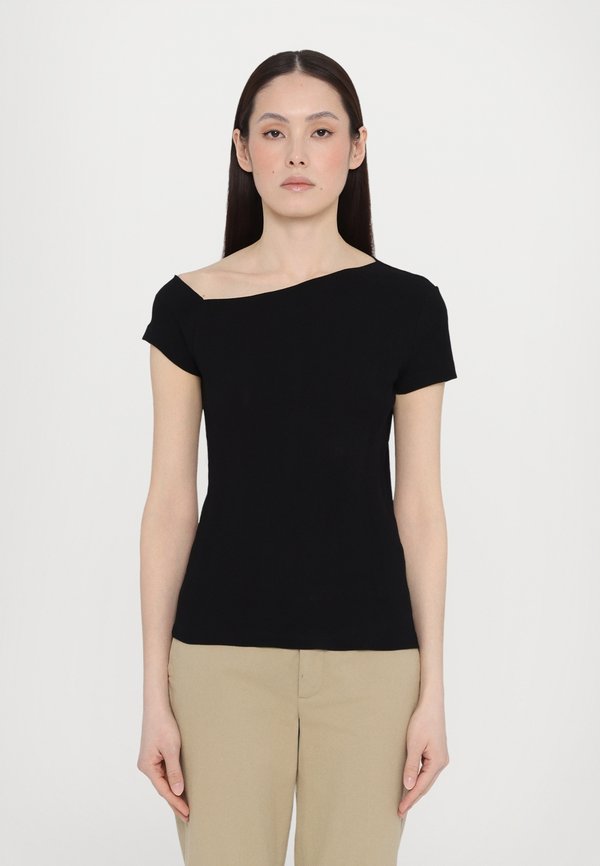 ASYMMERIC - Basic T-shirt