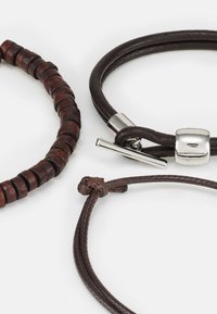 Pier One SET - Montre - cognac/silver-coloured