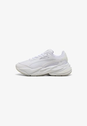 Puma, SURGE - Sneaker low - white-cool light gray