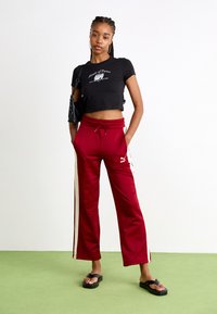 Puma GRAPHICS MUSIC BABY  - Marškinėliai su spaudiniu - black