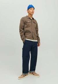 Jack & Jones Eddie - Platūs džinsai - blue denim