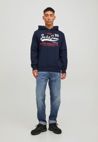 Jack & Jones JJELOGO HOOD - Bluza z kapturem