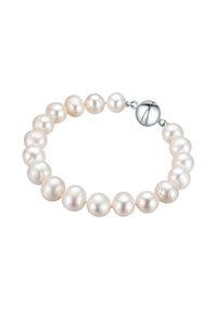 Pulsera de perlas con perlas redondas y brillantes en tono blanco suculento ensartadas en un alambre flexible, asegurada con un cierre magnético en tono plateado.