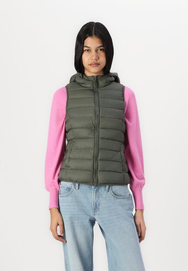 ONLNEWTAHOE HOOD - Waistcoat - kambaba