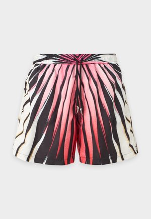 Short de bain pour homme avec des rayures verticales dégradées rose et noire et un cordon noir à la taille élastique.