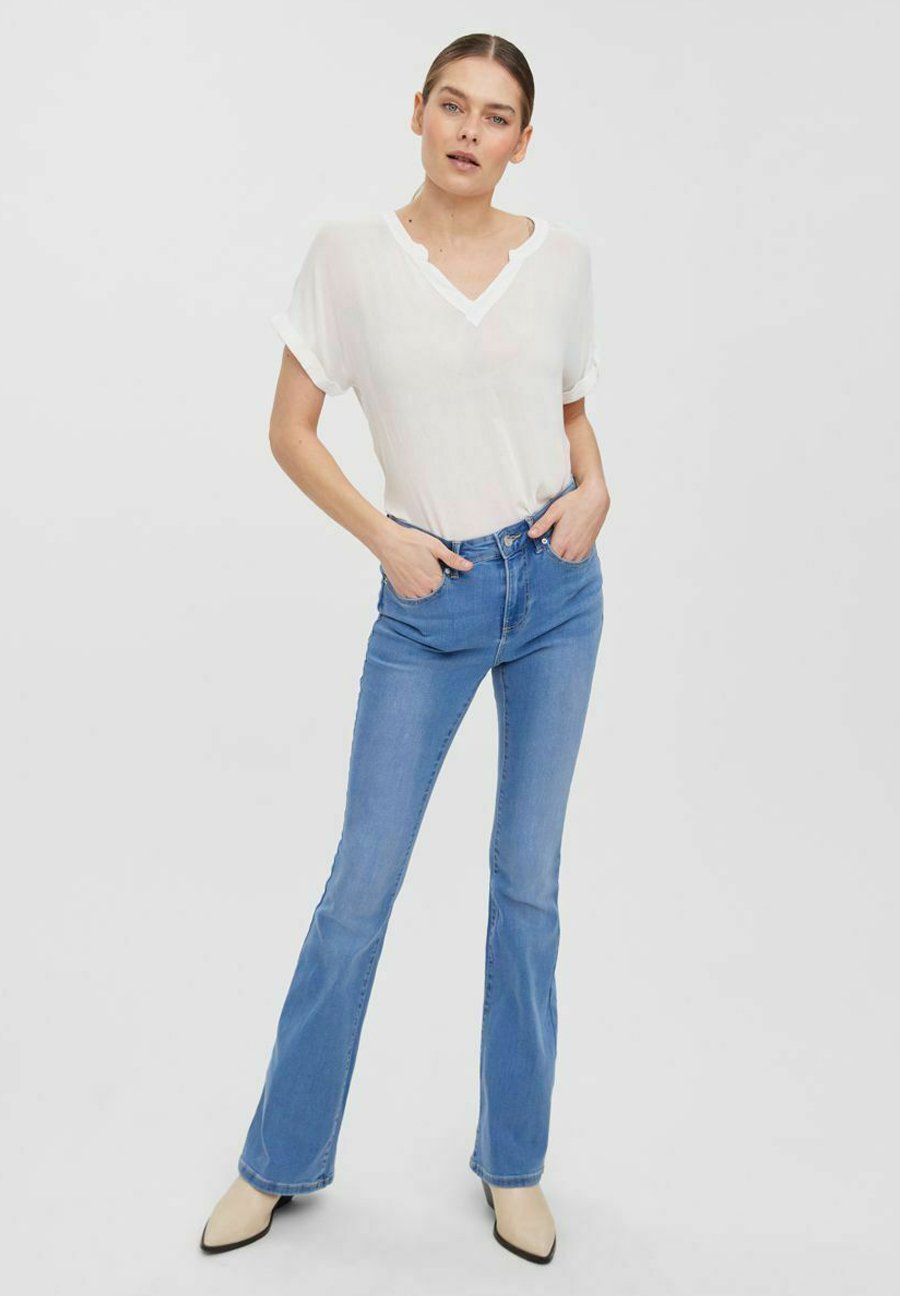 Vero Moda Jeans bootcut - light blue denim/carta da zucchero - Zalando.it