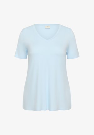 Tricou de damă cu mâneci scurte, guler în V, de culoare albastru deschis, cu croială ușor evazată și fără modele sau logo-uri vizibile.