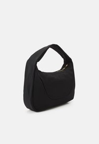 CHIARA FERRAGNI Handväska - black