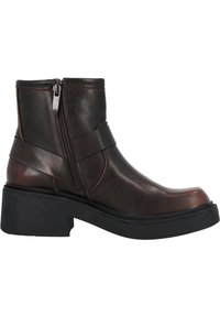 Botas de cuero marrón hasta el tobillo con cierre de cremallera, punta redonda y suela gruesa negra. Presenta una correa decorativa alrededor del tobillo.