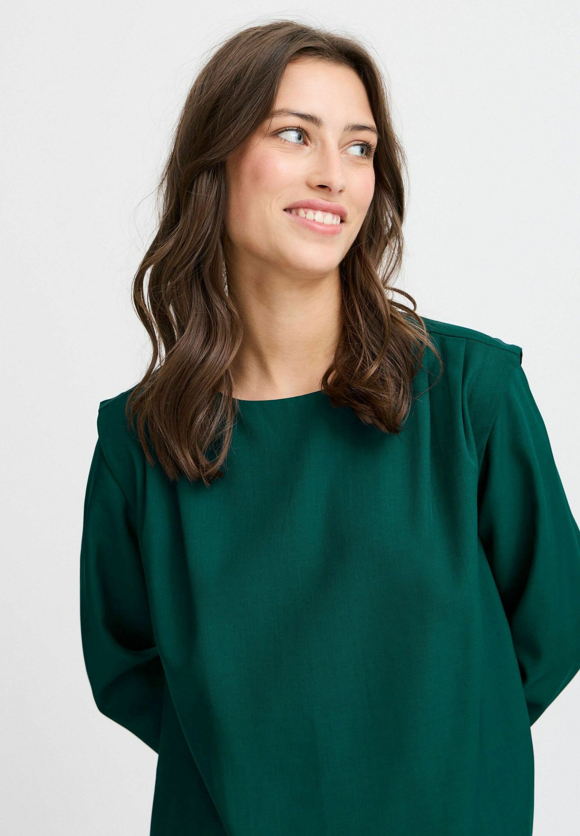 b.young by Zalando BYMMMIDDE - Blouse - sea moss melange