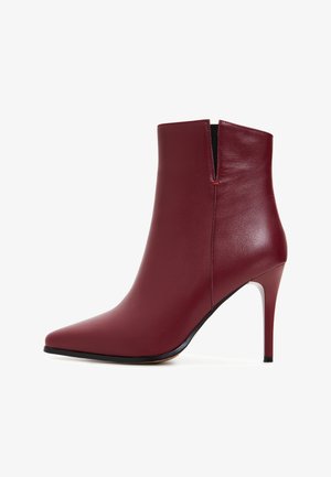 Cesare Gaspari Korolliset nilkkurit - bordo