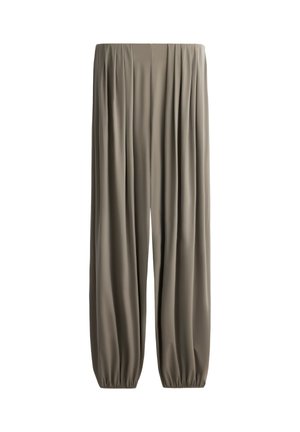 OYSHO, LIGHT TOUCH PLEATED JOGGERS - Pantalon classique - khaki-grey
