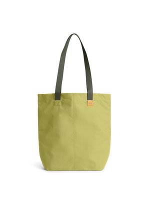 Borsa a mano in tessuto verde chiaro con due manici grigi. Presenta una piccola etichetta del marchio arancione. Design semplice e rettangolare con una forma strutturata.