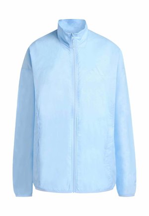Lichtblauw windjack gemaakt van lichtgewicht stof, voorzien van een ritssluiting aan de voorkant, een hoge kraag en elastische manchetten. Subtiel logodetail op de borst.