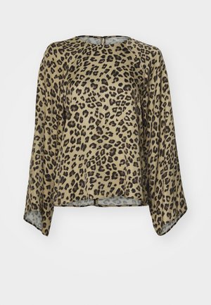 Blusa con stampa leopardata, scollatura rotonda, maniche lunghe e vestibilità morbida. Realizzata in un tessuto liscio e leggero in toni di beige e nero.