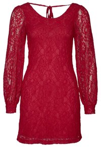 Robe rouge en dentelle avec manches longues bouffantes, encolure dégagée et un nœud au dos. Motif floral sur toute la robe avec une silhouette ajustée.