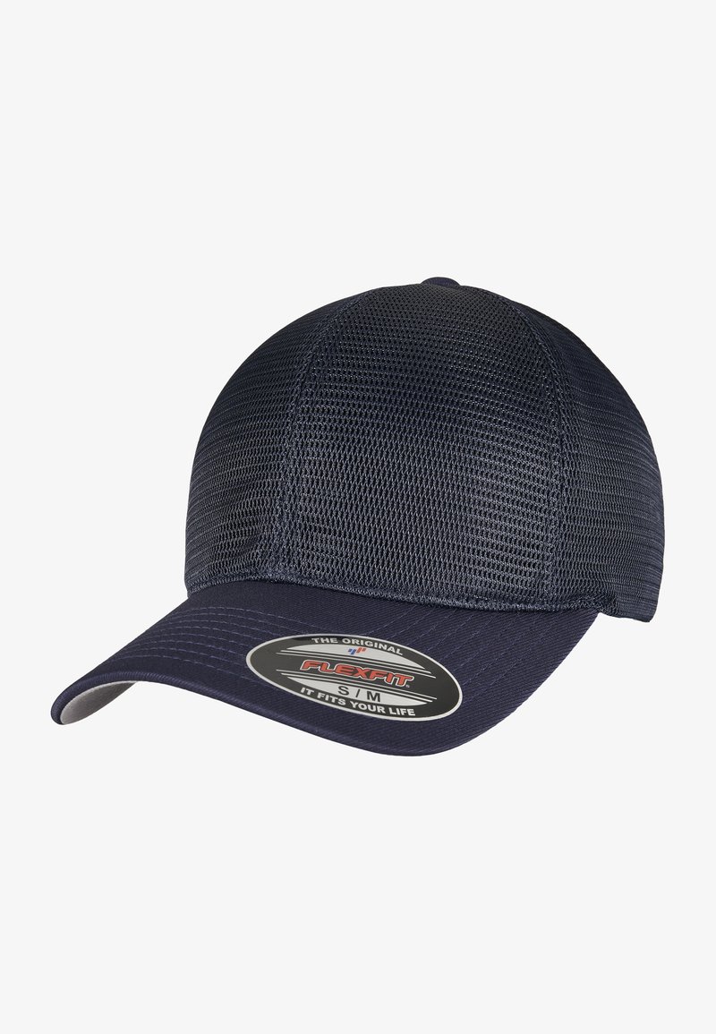 Cappellino da baseball blu navy con un design in mesh traspirante, visiera curva e marchio Flexfit. Presenta un tessuto liscio e dettagli di accento sottili.
