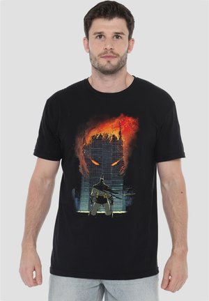 DC COMICS - BATMAN, BATMAN ABSOLUTE BURNING BUILDING - Print T-shirt - black