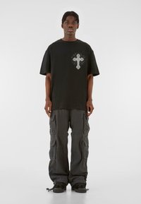 MJ Gonzales TEE GRACE OF GOD - Trükipildiga T-särk - black