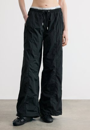 WAISTBAND TRACK PANTS - Dresside alumine osa - black