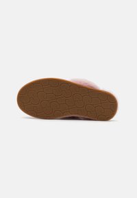 UGG SCUFFETTE II - Domácí obuv - lavender shadow