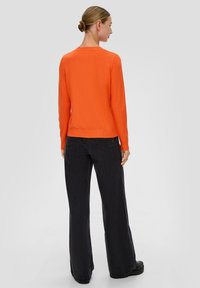 s.Oliver Trui - hellorange