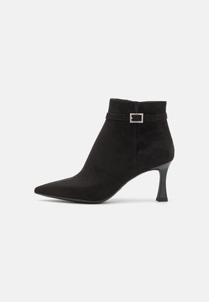 Enkelkaarsjes - black