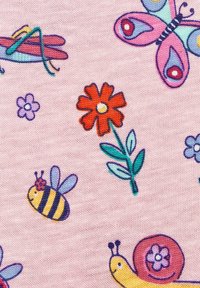 JoJo Maman Bébé DROP SHOULDER REGULAR FIT - Dzsörzéruha - pink garden bugs
