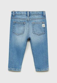 Pantaloni din denim de culoare albastru deschis, cu croi drept, având două buzunare la spate și un mic eticheta a mărcii pe buzunarul din dreapta.