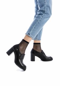 Carmela Zapatos sin cordones - black