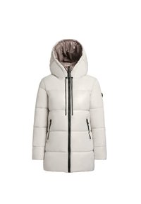 Chaqueta tipo puffer blanca con capucha desmontable, cierre frontal con cremallera, dos bolsillos laterales y cremalleras negras en contraste, con un exterior suave.