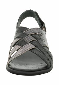 Sandalo in pelle nera con tomaia intrecciata e dettagli grigio scuro. Design con punta aperta, cinturino posteriore regolabile e superficie texturizzata. Suola piatta.