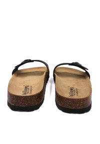 Billowy Mules - black